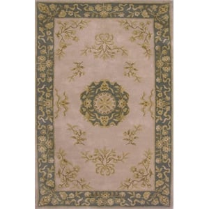 Pemberly Row 9x13 Hand-Tufted Wool Traditional Area Rug in Ivory