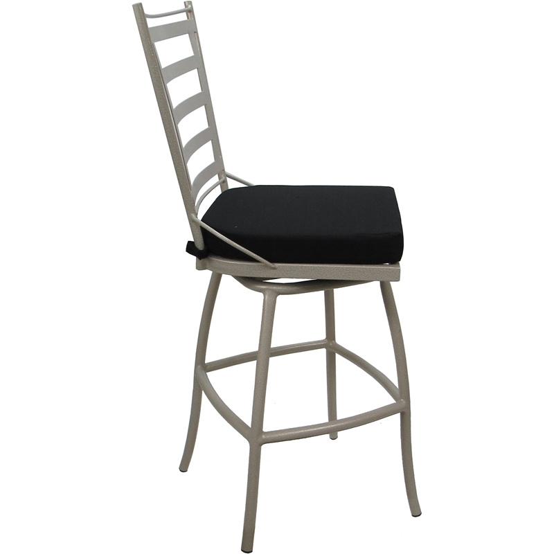 Pemberly Row Outdoor/Indoor Metal 26