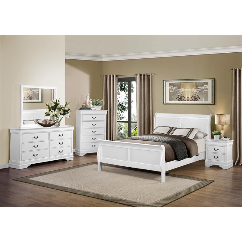 Pemberly Row Traditional Wood Eastern King Sleigh Bed in White