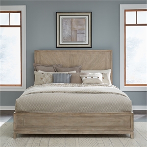 Pemberly Row King Panel Bed with Sunburst Veneer and Saber Feet in Brown
