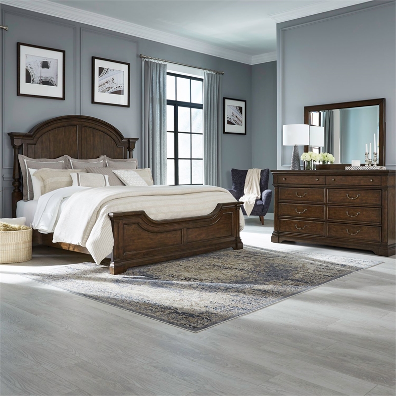 Pemberly Row King Poster Bed with Dresser and Mirror in Cherry