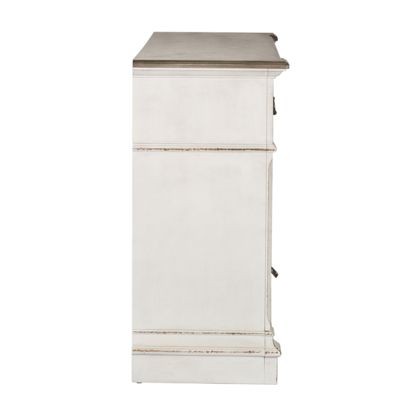 Pemberly Row Traditional 7-Drawer Dresser in Antique White Wood