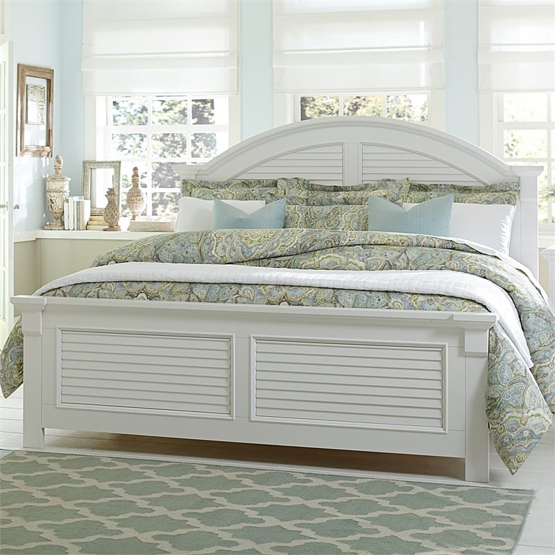 Pemberly Row King Panel Bed with Dresser and Mirror in Oyster White