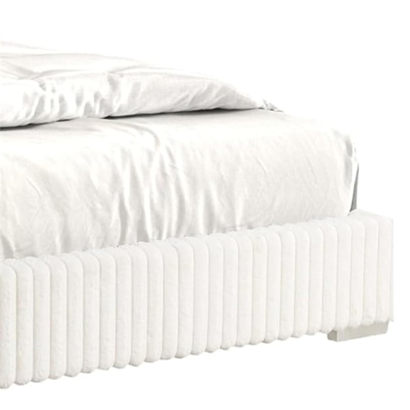 Pemberly Row King Bed with Channel Tufted Wingback in White Fur Chenille