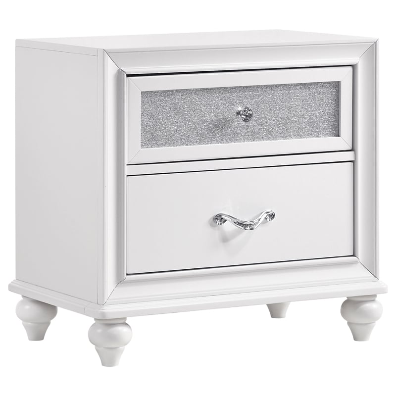 Pemberly Row 4 Piece King Bedroom Set with Tufted Wingback in White