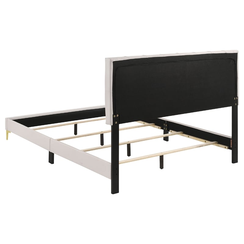 Pemberly Row 5 Piece California King Bedroom Set in White and Gold