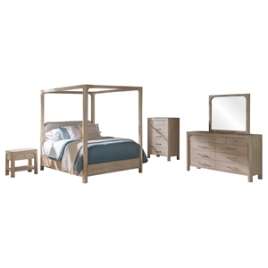 Pemberly Row 5-Piece Wood Queen Canopy Bedroom Set in Mango Brown