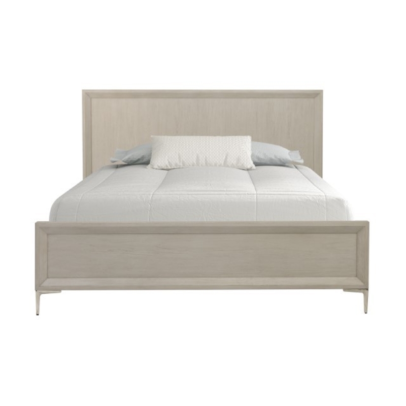 Pemberly Row 5-Piece Queen Bedroom Set with Chest in Natural Oak Brown