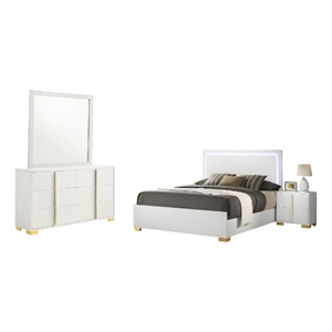 Pemberly Row 4-Piece Queen LED Bedroom Set with Gold Accents in White