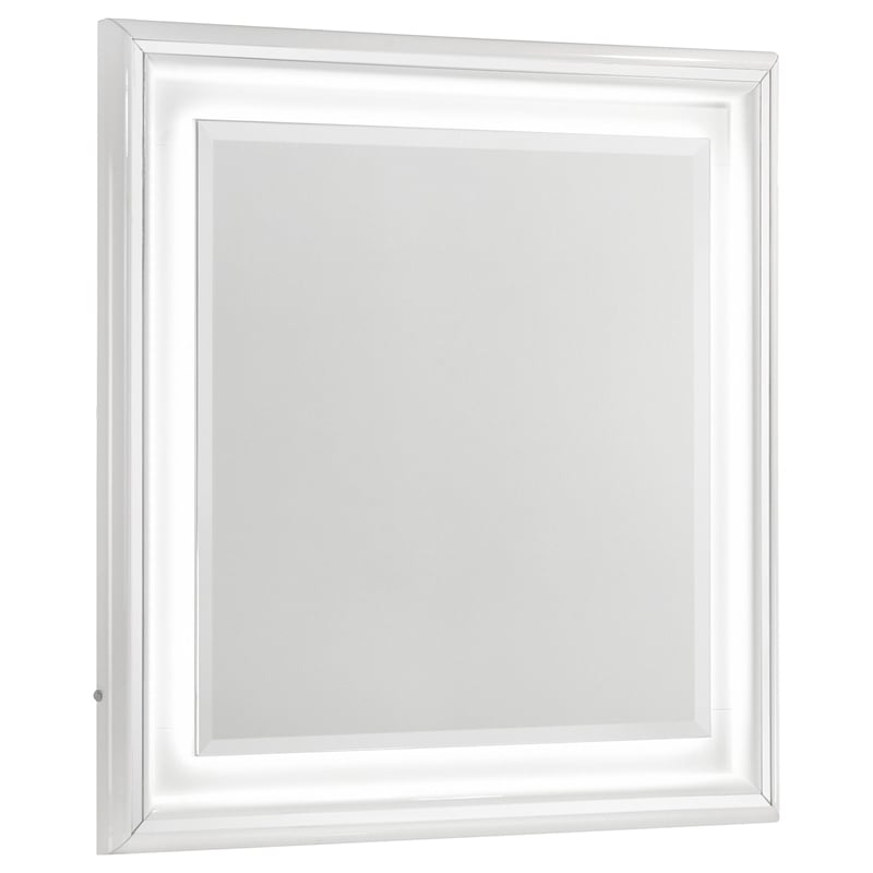 Pemberly Row 5-Piece Eastern King LED Bedroom Set in White High Gloss