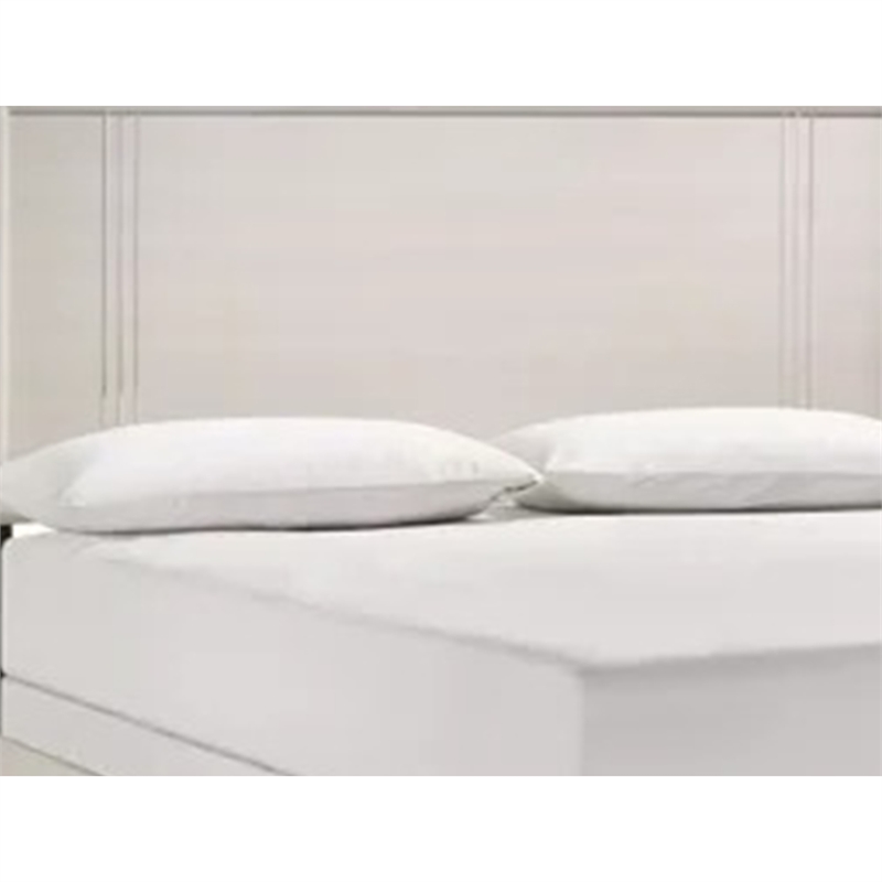 Pemberly Row Full Size Panel Bed with Tapered Legs in White Wood