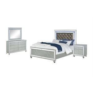 Pemberly Row 4-Piece California King Bedroom Set in Silver Metallic
