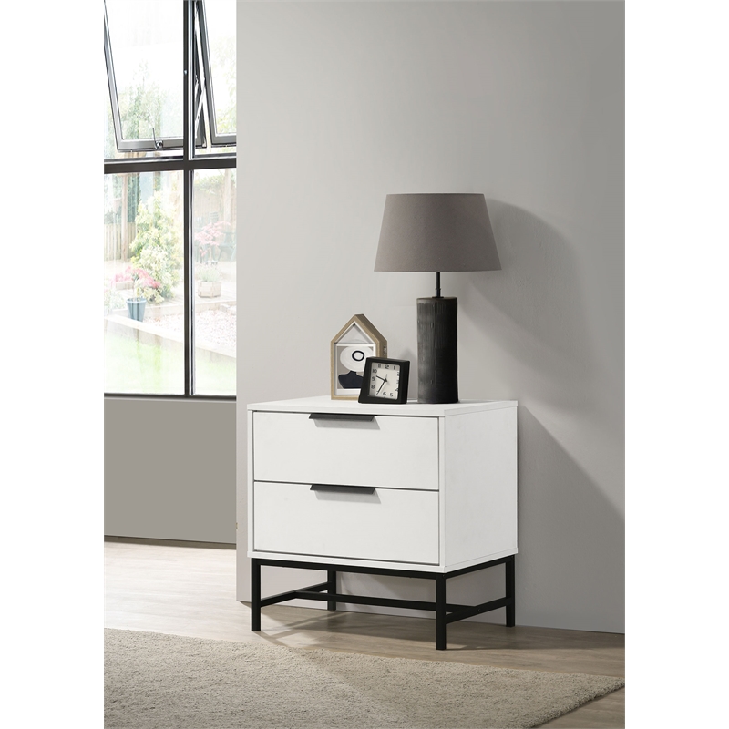 Pemberly Row Modern 2-Drawer Nightstand Bedside Table in White