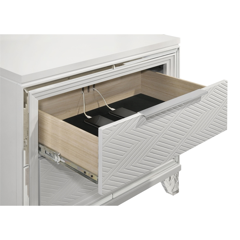 Pemberly Row Italian 2-Drawer Nightstand Bedside Table in White