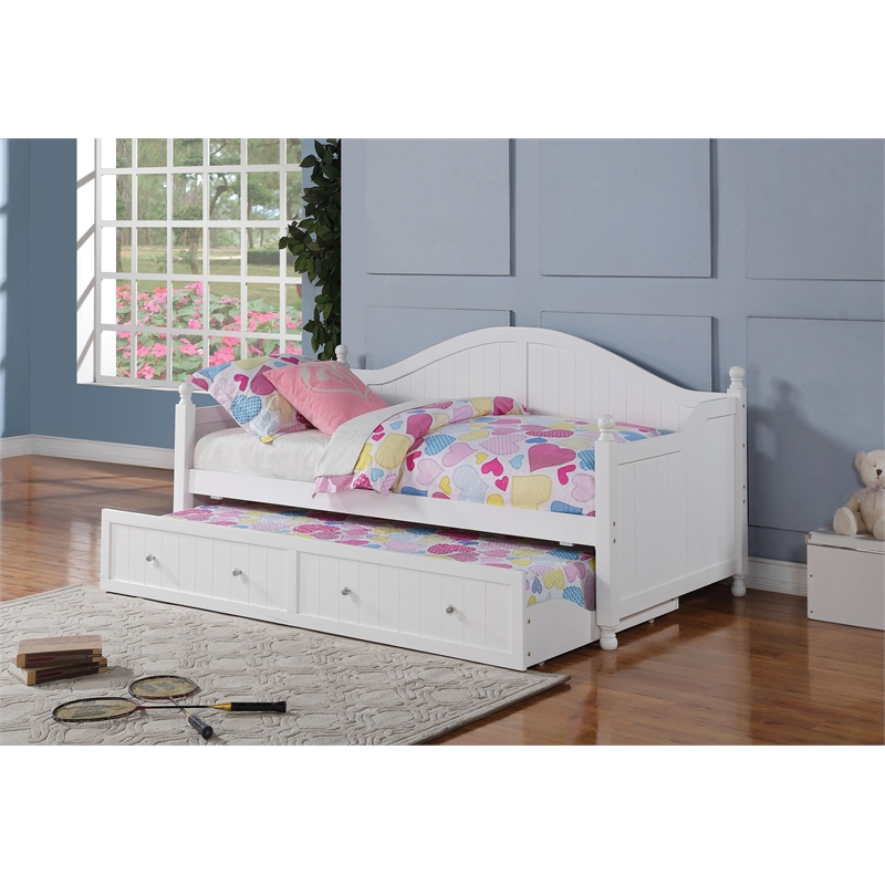 Pemberly Row Wood Twin Daybed with Curved Back and Trundle in White
