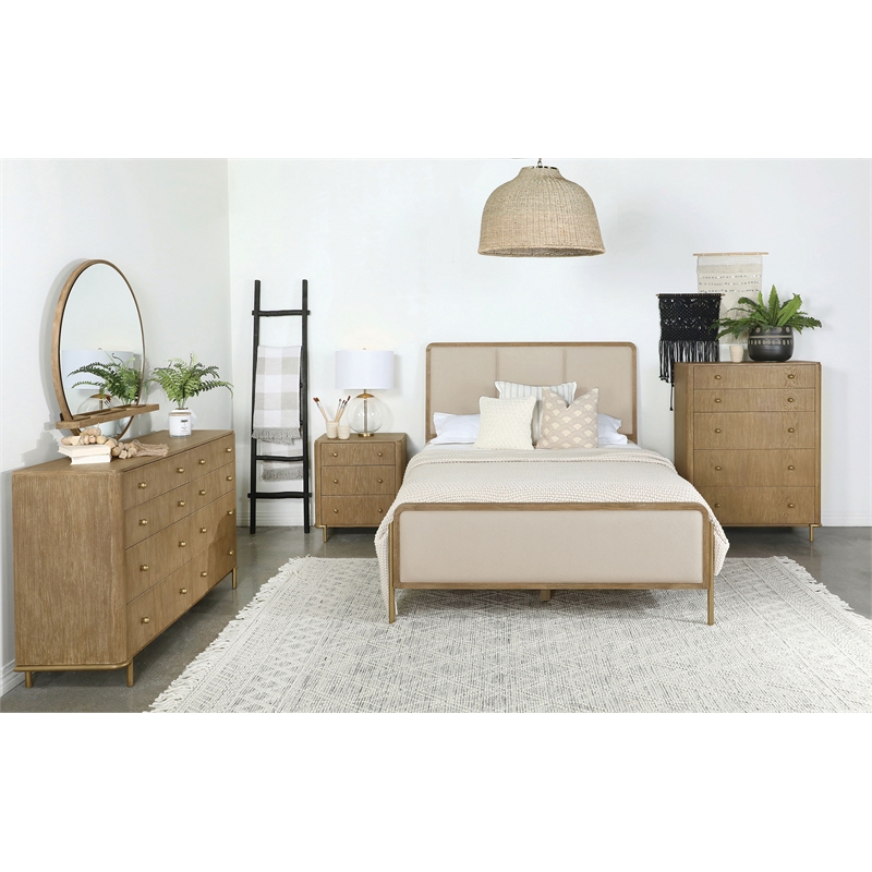 Pemberly Row 5-Piece Eastern King Bedroom Set in Cream and Sand Wash