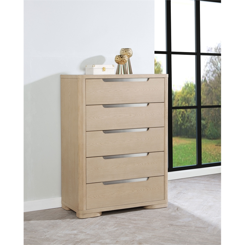Pemberly Row Contemporary 5-Drawer Chest of Drawers in Light Elm