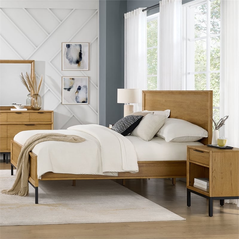 Pemberly Row Oak Veneer Modern King Platform Bed in Natural Oak