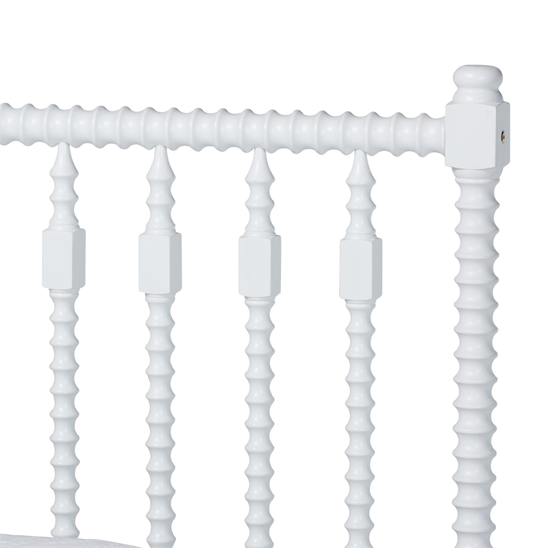 Pemberly Row Spindle 4-Piece Bedroom Set with Queen Platform Bed in White