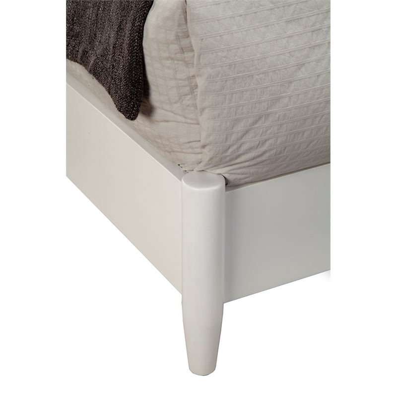 Pemberly Row Standard King Wood Bed in White with Slat Back Headboard