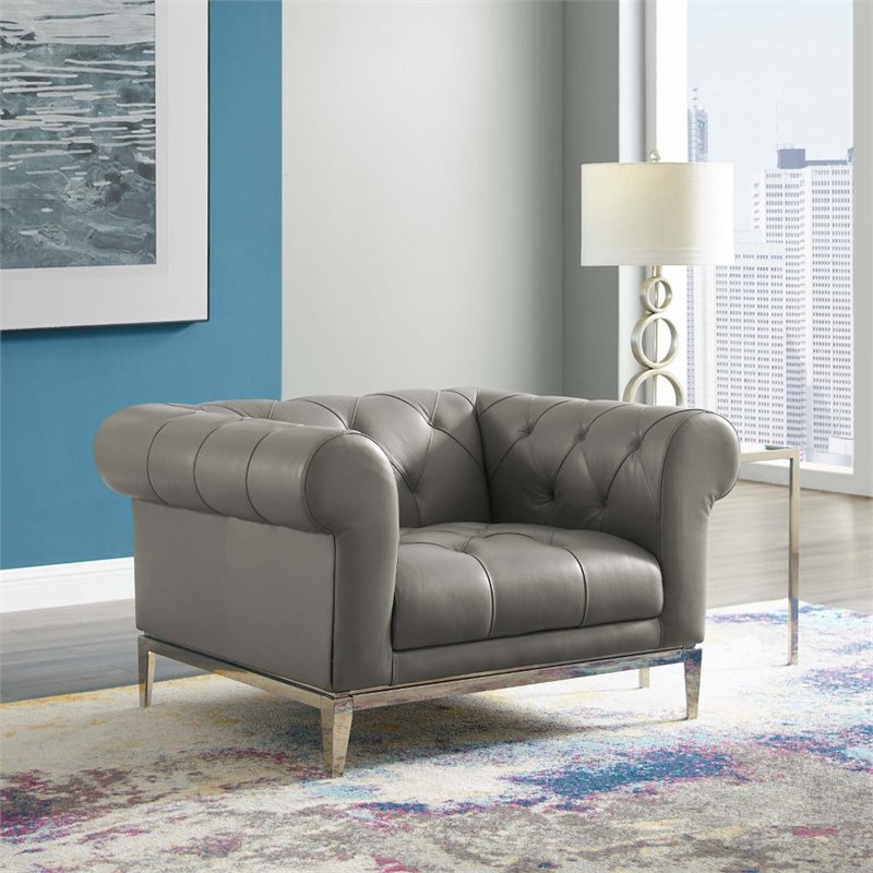 Pemberly Row Tufted Upholstered Leather Chesterfield Armchair in Gray