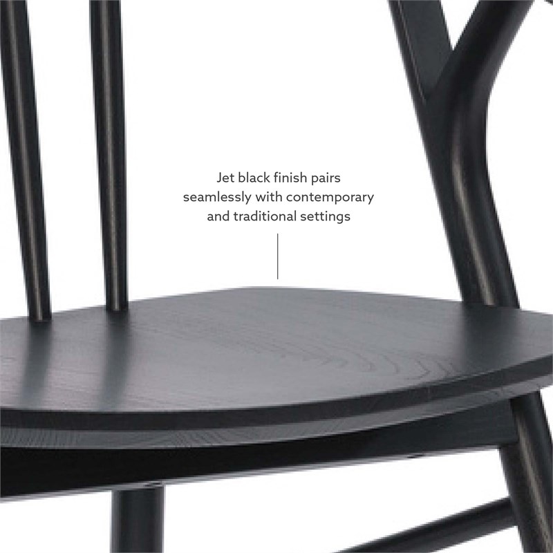 Pemberly Row Beechwood Windsor Dining Chair with Saddle Seat in Black