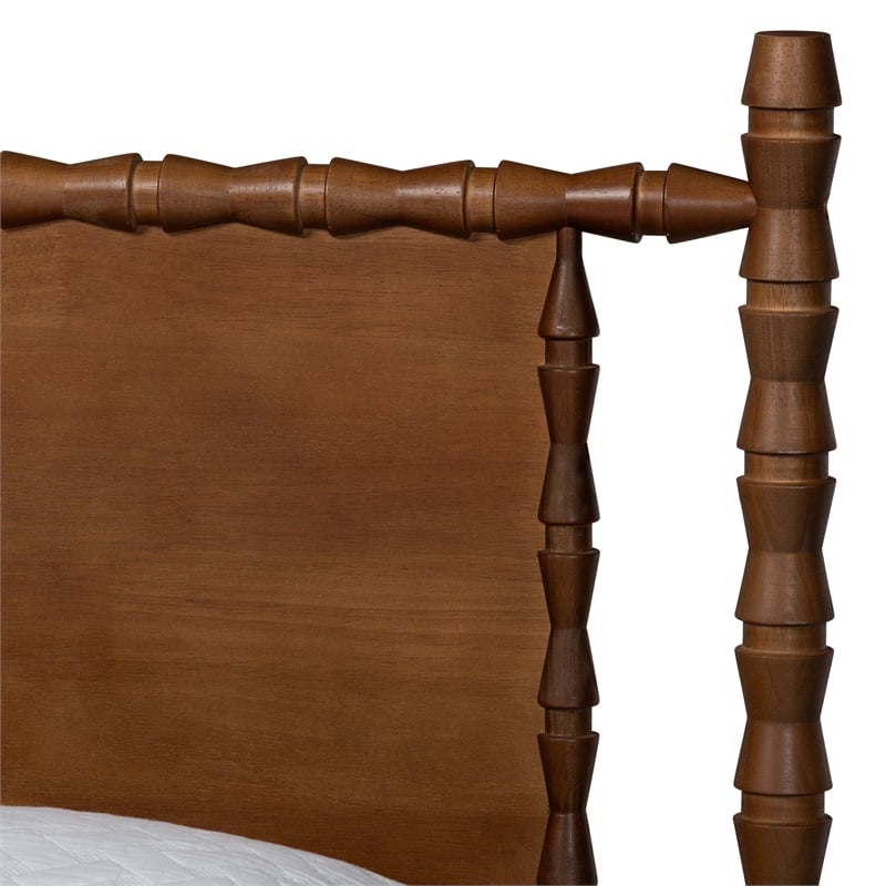 Pemberly Row 4-Piece Wood Queen Bedroom Set with 1 Nightstand