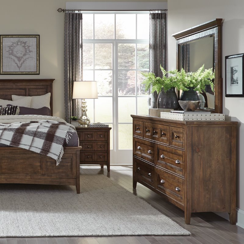 Beaumont Lane Relaxed Traditional Toasted Nutmeg 7 Drawer Dresser