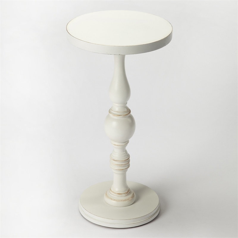 Beaumont Lane Traditional Wood Pedestal Table - Cherry Brown