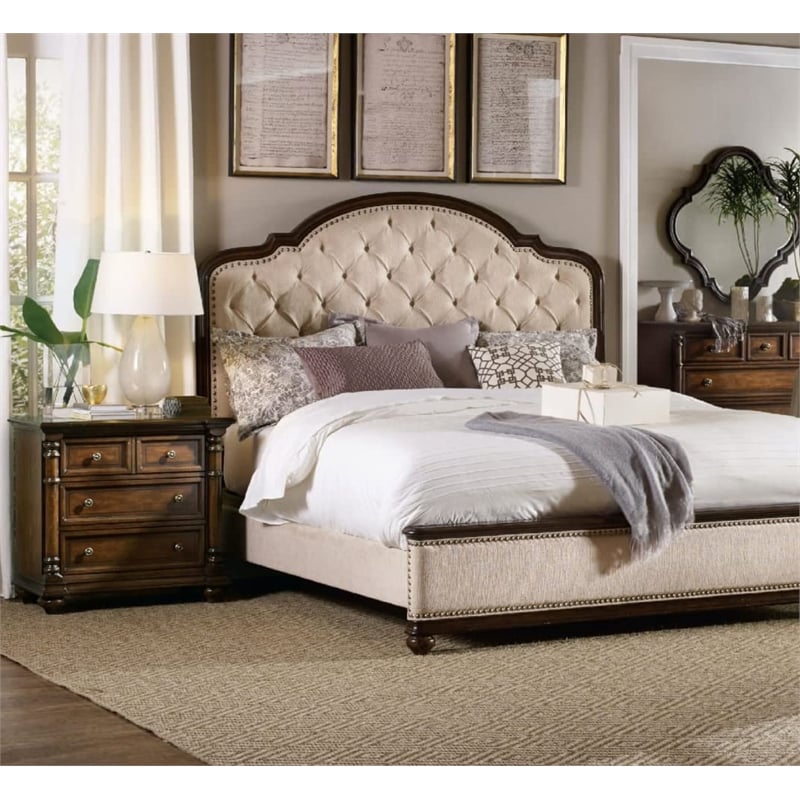 Beaumont Lane Set of Mahogany 2 Nightstands & Tufted King Bed