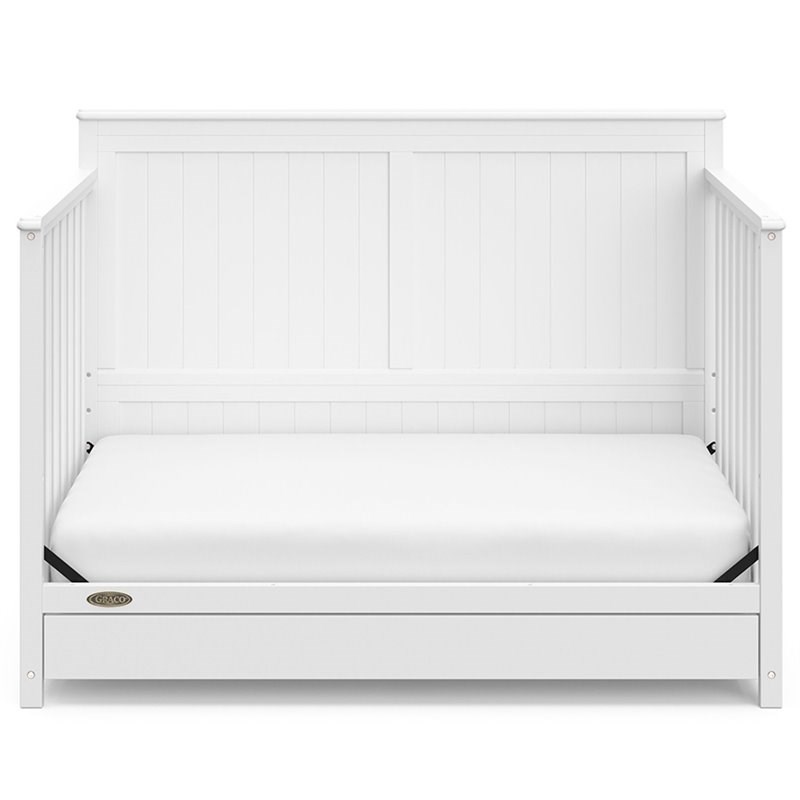 Graco Hadley 4 in 1 Convertible Crib with Drawer in White
