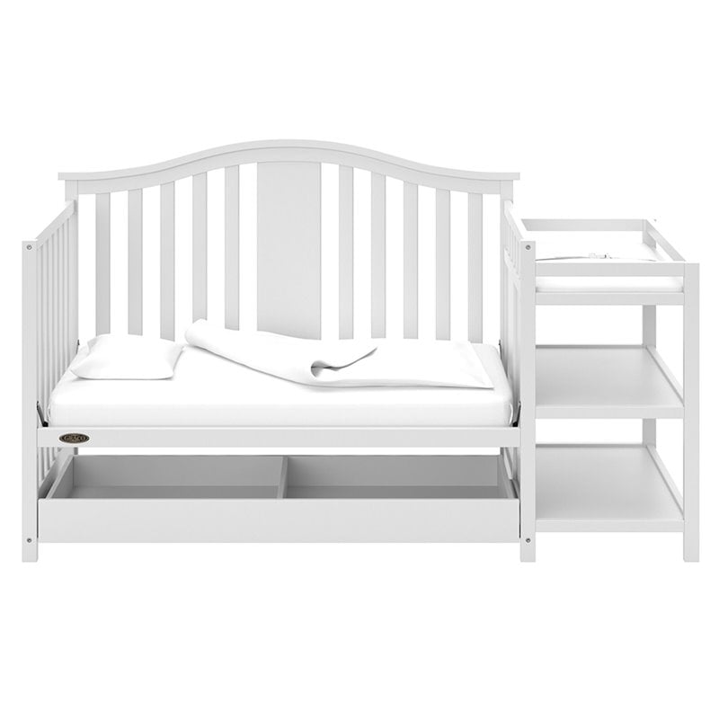 Graco Solano 3 Piece Convertible Crib and Changer Set in White