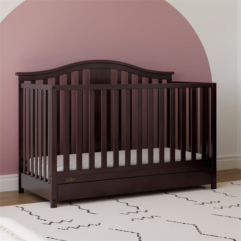 Stork Craft USA Graco Solano Wood 4-in-1 Convertible Crib and Changer in Gray