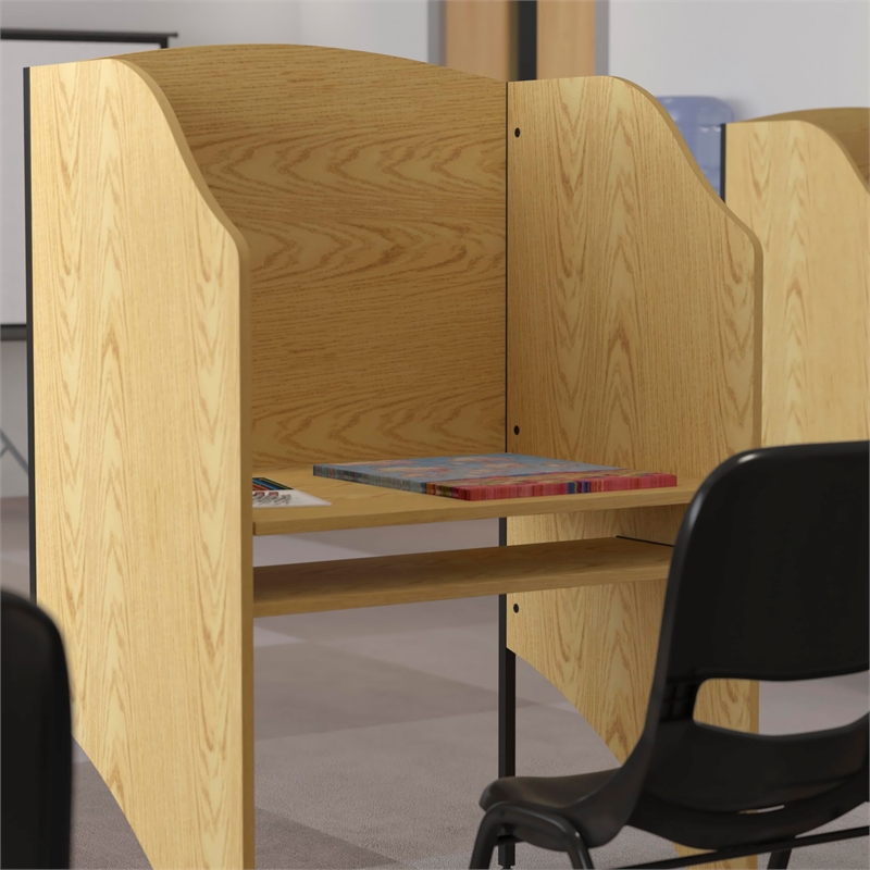 Scranton & Co Starter Study Carrel in Oak