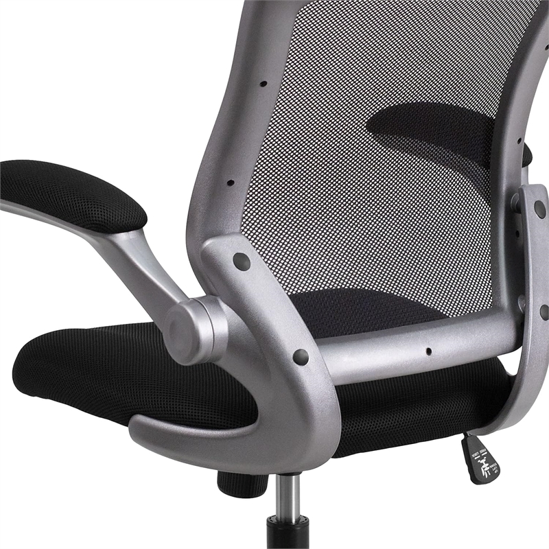 Scranton & Co Mesh Swivel Office Chair in Black
