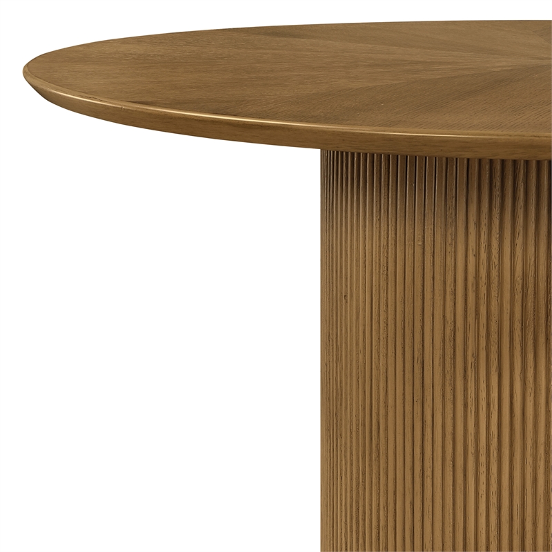Scranton & Co 5-Piece Round Pedestal Dining Set in Medium Oak with 4 Chairs