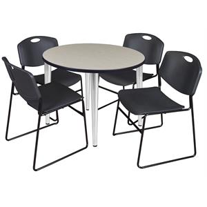 Scranton & Co 42&quot Round Maple Table with Chrome Base & 4 Black Poly Chairs