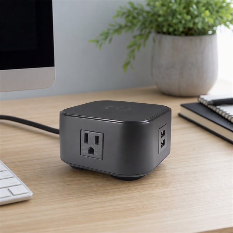 Scranton & Co Quad Power Station with 2 USB-A Ports and Wireless Charging