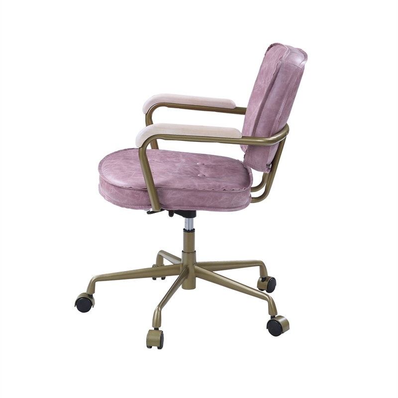Scranton & Co Office Chair with Wooden Armrests in Pink Top Grain Leather
