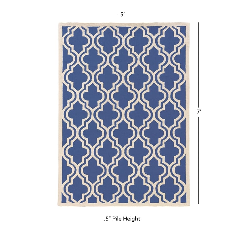 Hawthorne Collection 5' x 7' Hand Hooked Quatrefoil Wool Rug in Navy