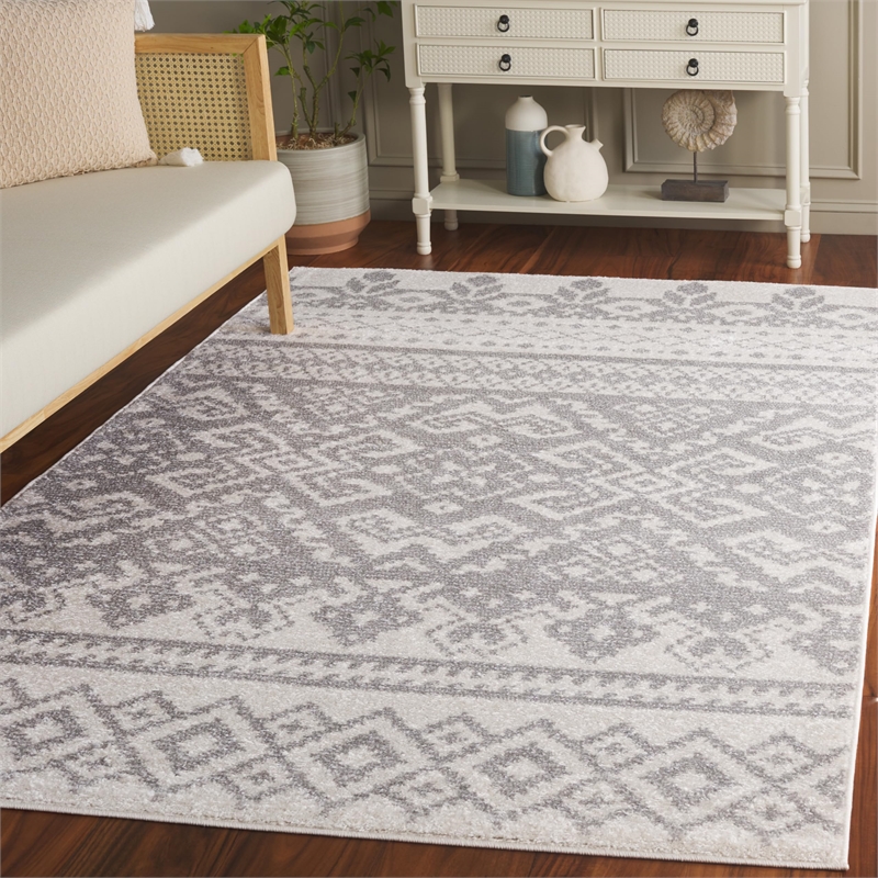 Hawthorne Collection Ivory Area Rug - 5'1