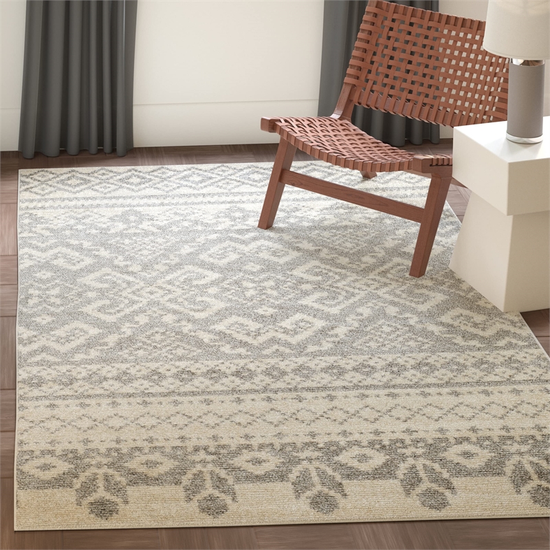 Hawthorne Collection Ivory Area Rug - 5'1