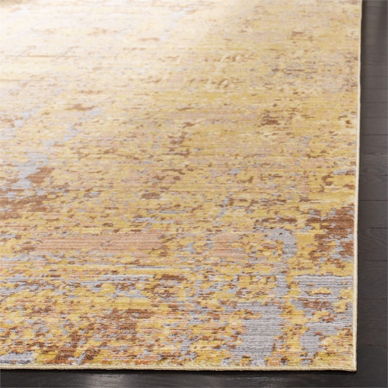 Hawthorne Collection Gold Traditional Rug - 4' x 6'