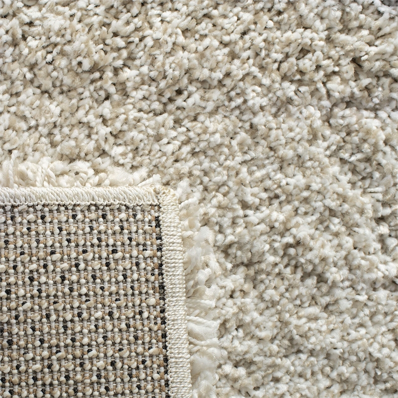 Hawthorne Collection Ivory Shag Rug - 4' x 6'