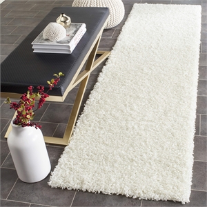Hawthorne Collection 2'3&quot X 6' Power Loomed Polypropylene Rug in White
