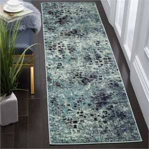 Hawthorne Collection 2' 2&quot X 8' Rug in Light Blue