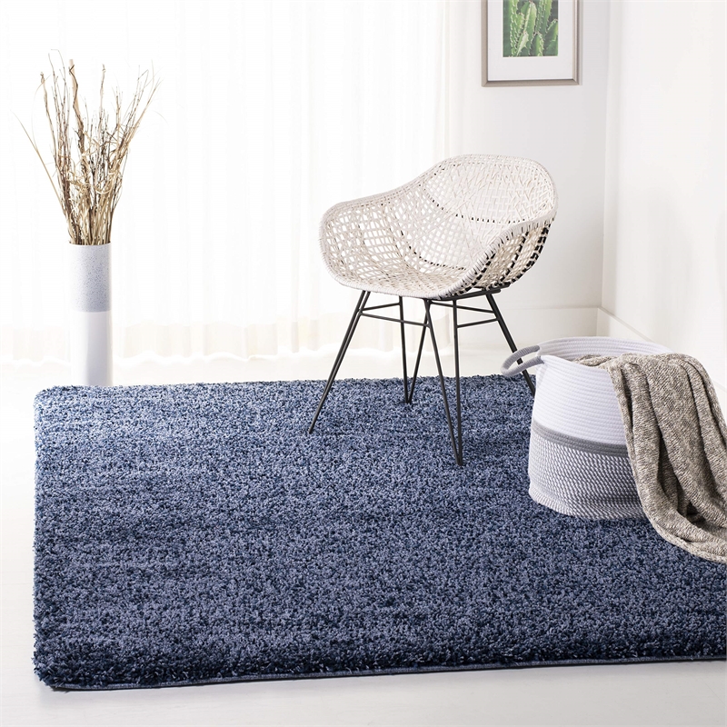 Hawthorne Collection 4' X 6' Rug in Navy
