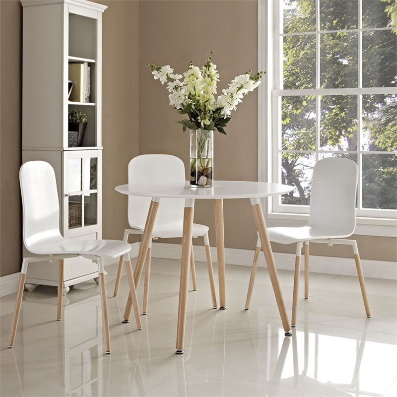 Hawthorne Collection Round Dining Table in White