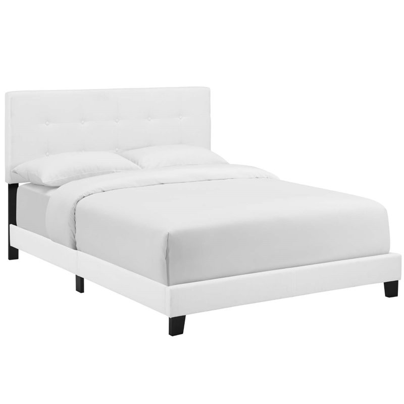 Hawthorne Collections Upholstered Twin Bed in White