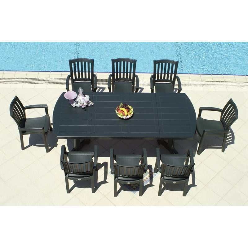 Hawthorne Collections Set of 5 Resin Patio Table and 4 Resin Chairs in Green